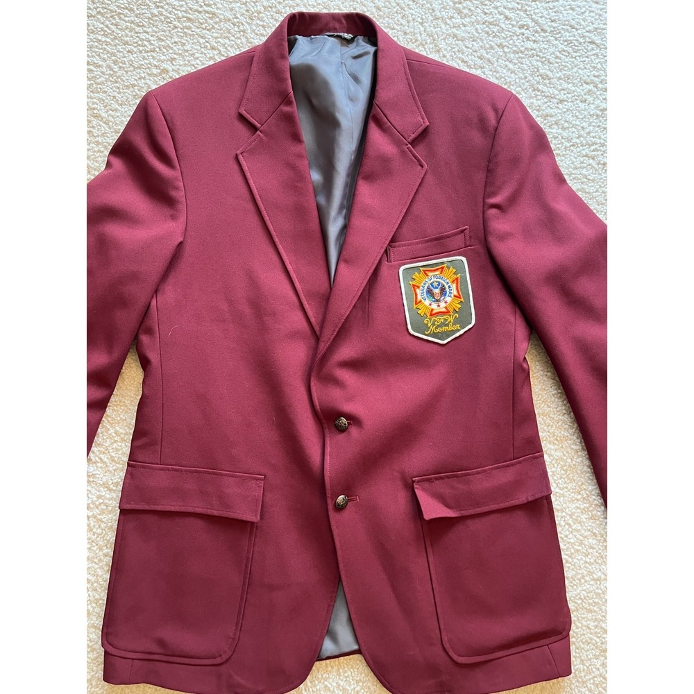 Vintage Edwards VFW Veterans of Foreign Wars Maroon Blazer 44L w/ Pins USA Made